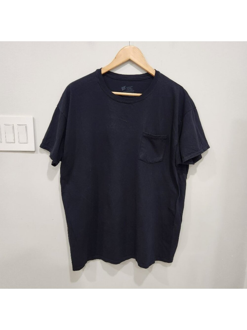 Vintage Hanes Pocket T Shirt Mens XL Black Thin Soft Blank Tee Fader Faded